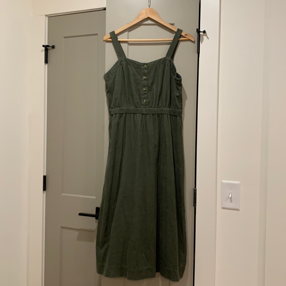 Green dress